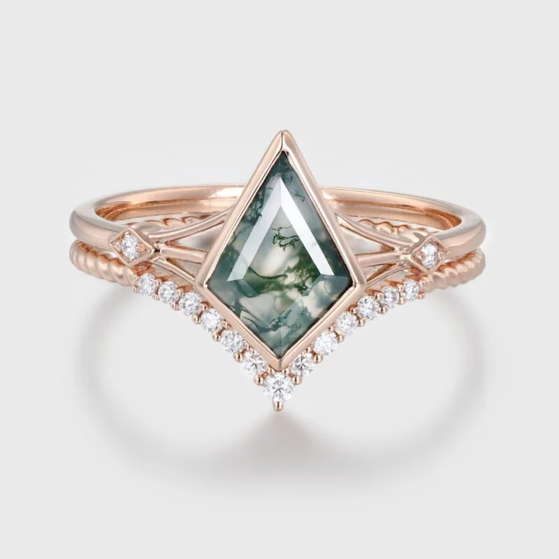 10x7mm Green Moss Agate Engagement Ring Set In 14K Rose Gold