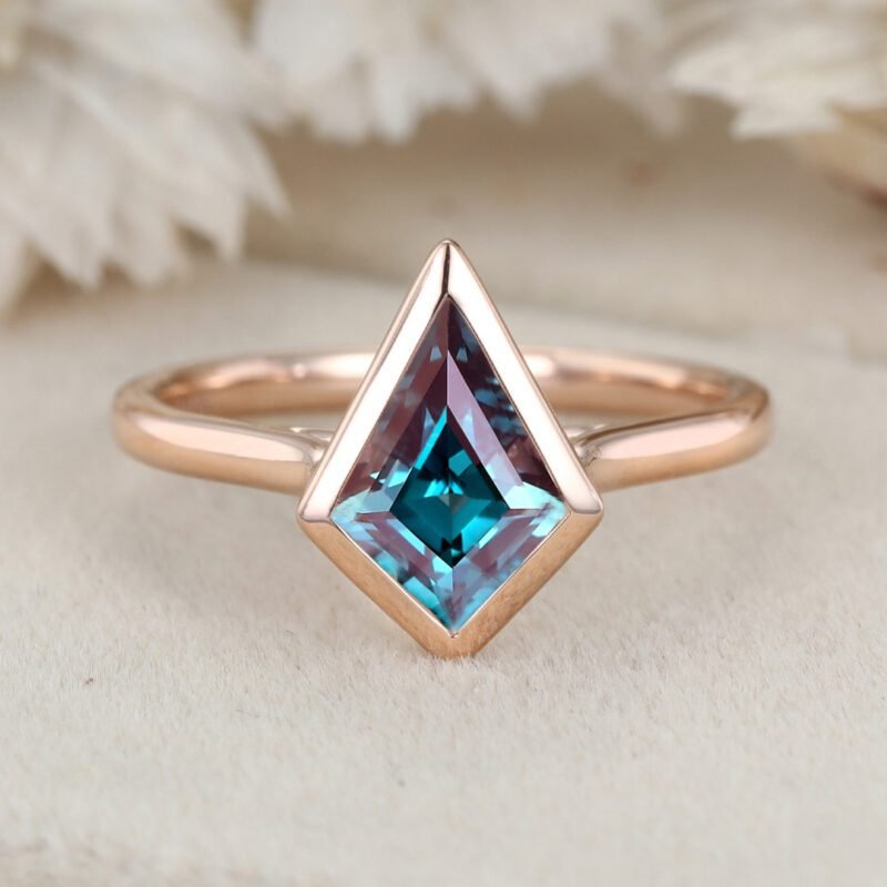 10x7mm Kite Cut Lab Alexandrite Ring Rose Gold Bezel Alexandrite Engagement Ring Anniversary Gift