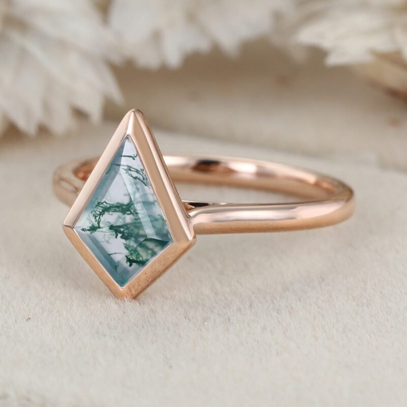 10x7mm Kite Cut Natural Moss Agate Ring 14K Rose Gold Engagement ring