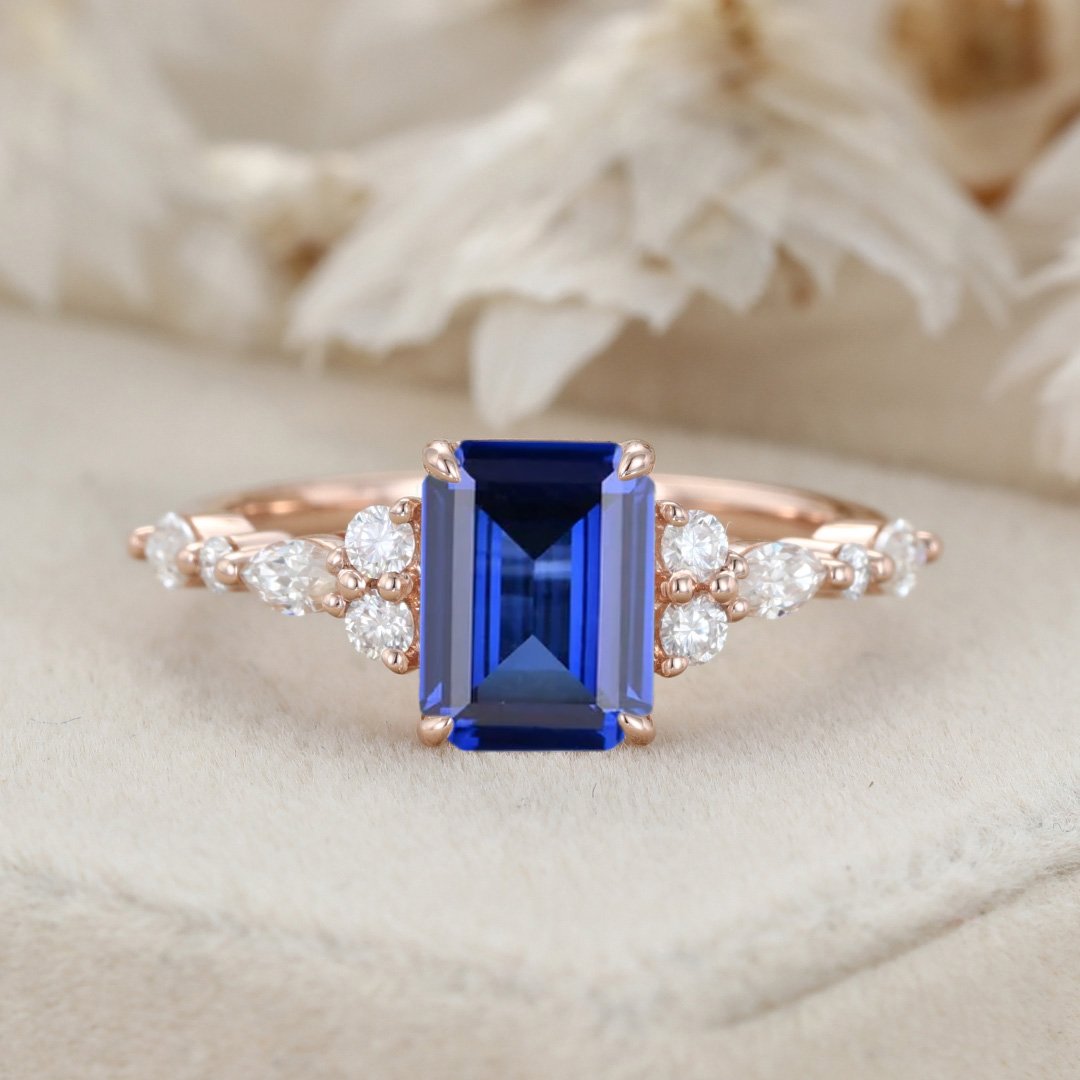 Emerald Engagement Rings | Lisa Robin