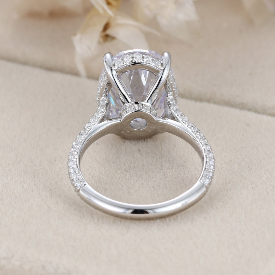 18K White Gold Petite Twisted Vine Diamond Ring (1/8 ct. tw.) | Diamond  engagement, Diamond engagement rings, Engagement rings