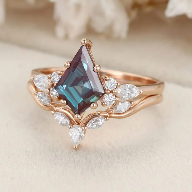 Kite Cut Alexandrte engagement Ring Set Rose gold Marquise Moissanite Wedding Band ring Wedding promise Anniversary gift for her