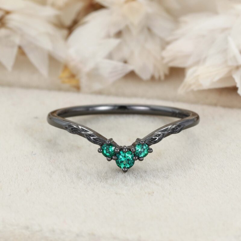 Curved Emerald Wedding Band Unique Green Wedding Ring New Trend Black Gold Emerald Ring