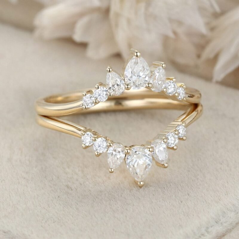 Curved Moissanite Wedding Band Pear Shaped Diamond Ring Yellow Gold Ring Vintage Wedding Ring Stacking Matching Bridal Promise Ring