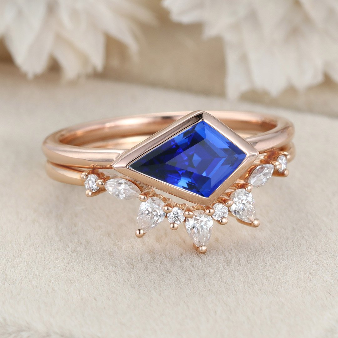 Bitsy Birthstone Ring - September Blue Sapphire 14K – LeMel
