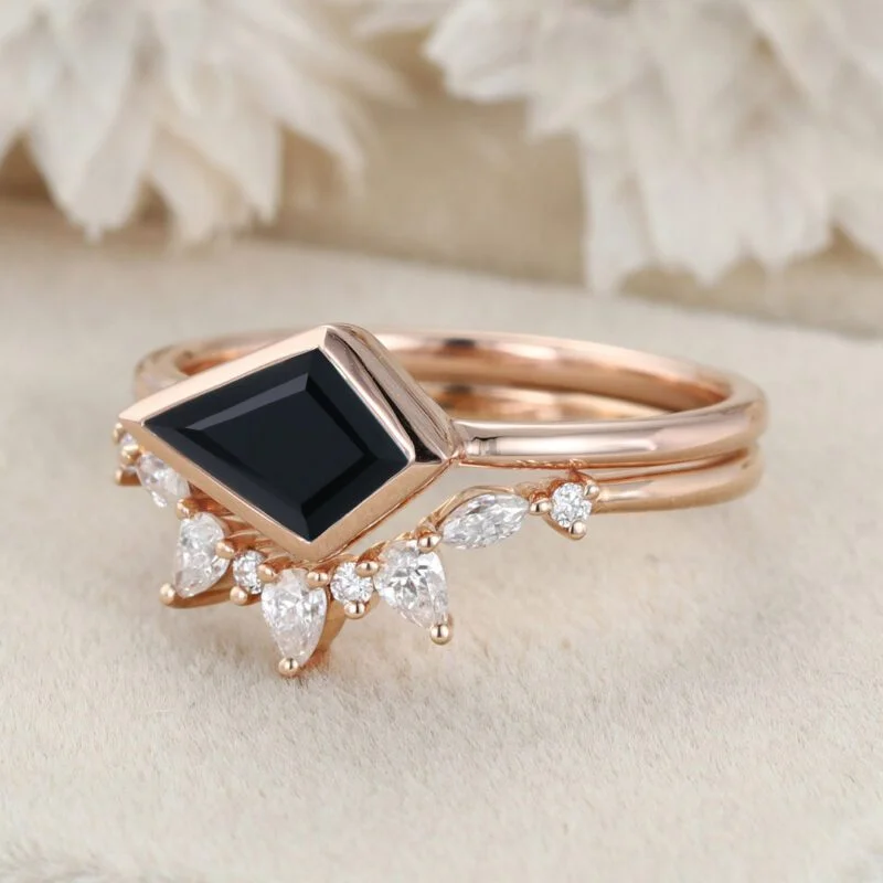 Kite Cut Bezel Black Onyx Ring Set East West Bezel Engagement Ring 14K Rose Gold Diamond Wedding Ring