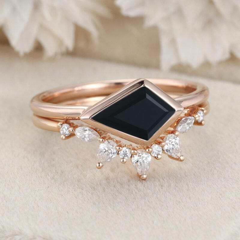 Kite Cut Bezel Black Onyx Ring Set East West Bezel Engagement Ring 14K Rose Gold Diamond Wedding Ring