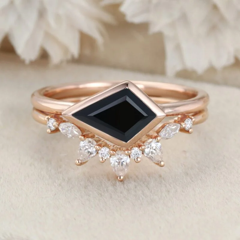 Kite Cut Bezel Black Onyx Ring Set East West Bezel Engagement Ring 14K Rose Gold Diamond Wedding Ring