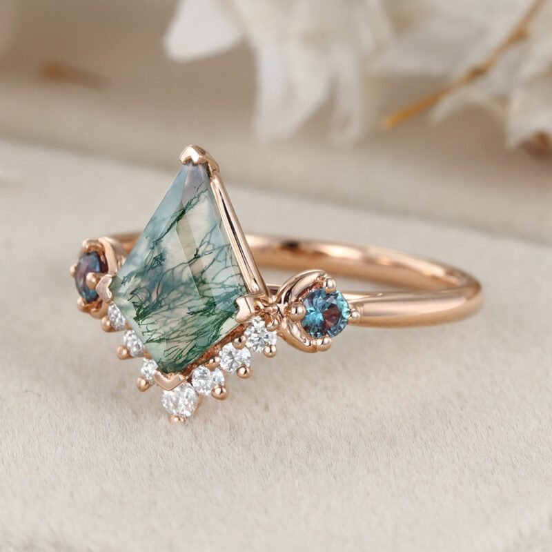 Kite Cut Moss Agate Engagement Ring Alexandrite Engagement Ring Vintage Solid Rose Gold Bridal Ring For Women Art Deco Anniversary gift Ring