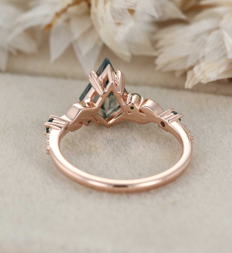 Kite Cut Moss Agate Engagement Ring Unique Rose Gold Ring Round Emerald Ring Art Deco Leaf Ring Vine Ring Promise Ring Anniversary Gift