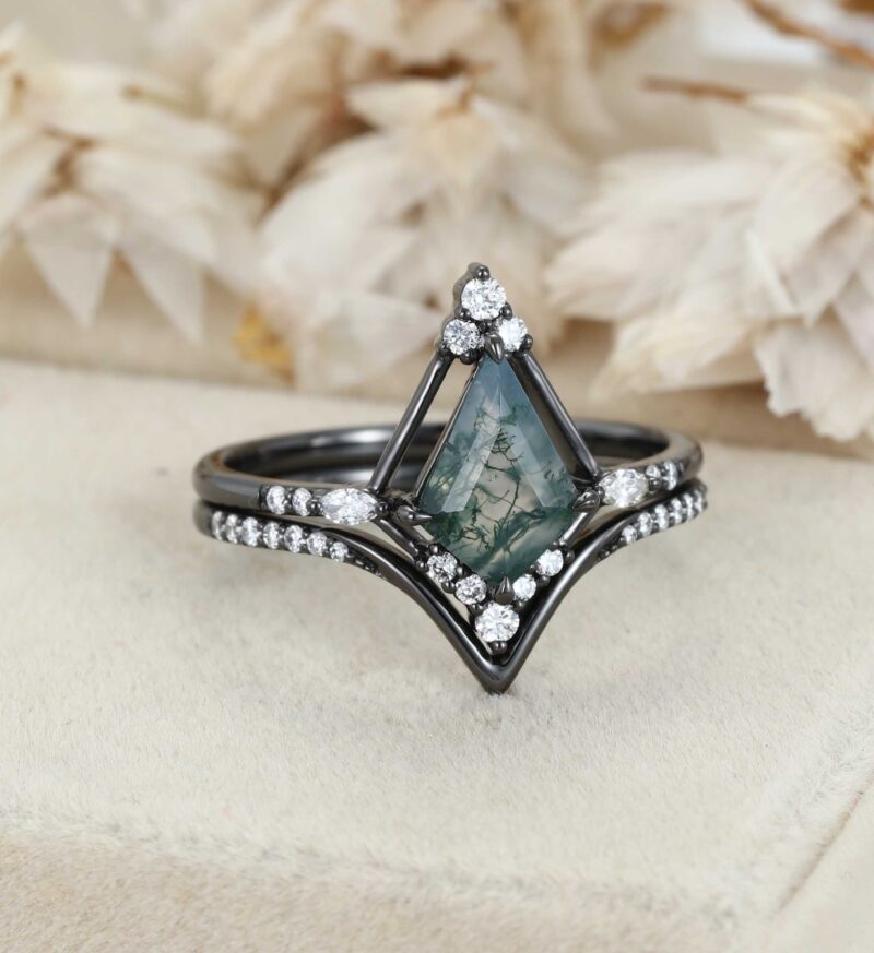 Kite Cut Natural Moss Agate Engagement Ring Set in Art Deco 14K Black Gold Ring