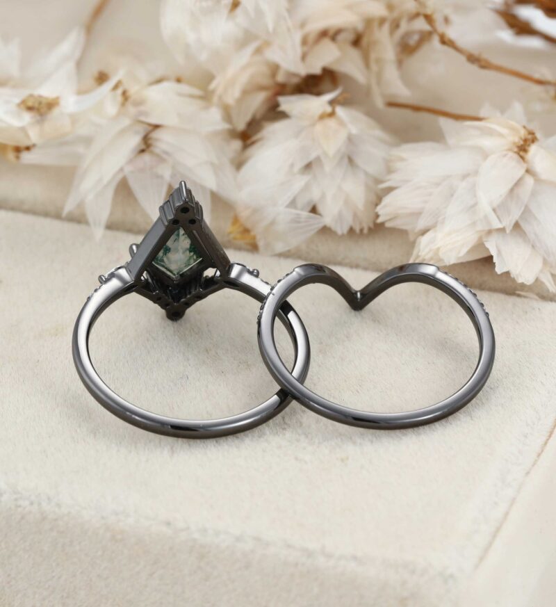 Kite Cut Natural Moss Agate Engagement Ring Set in Art Deco 14K Black Gold Ring