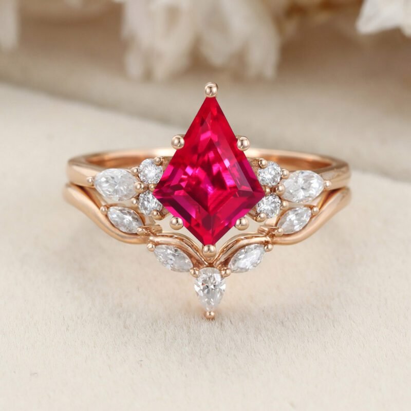 Kite cut Lab Ruby Engagement Ring Set Marquise Cut Moissanite Cluster Bridal Ring Unique Vintage Rose Gold Wedding Anniversary Ring Set