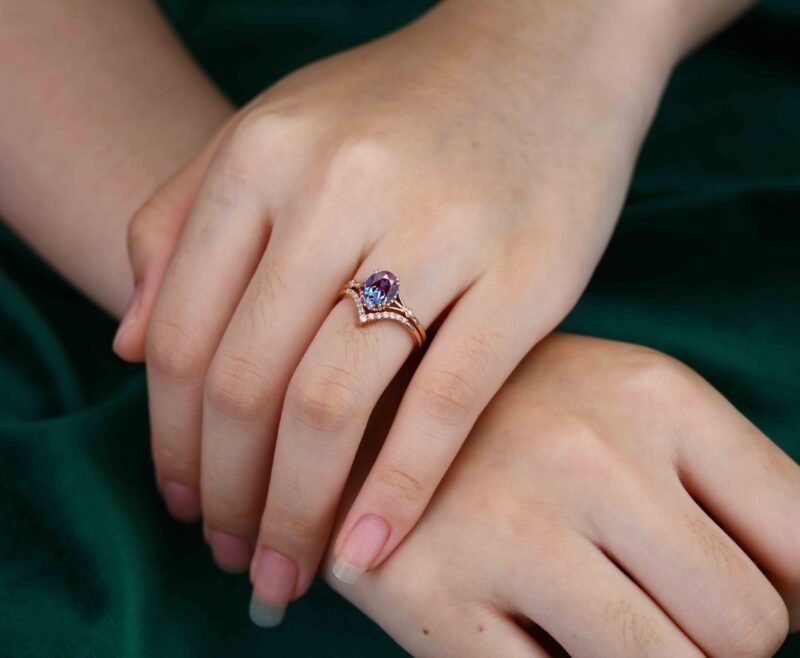 Oval Alexandrite engagement ring set Unique rose gold moissanite engagement ring vintage diamond wedding ring Bridal set Anniversary gift