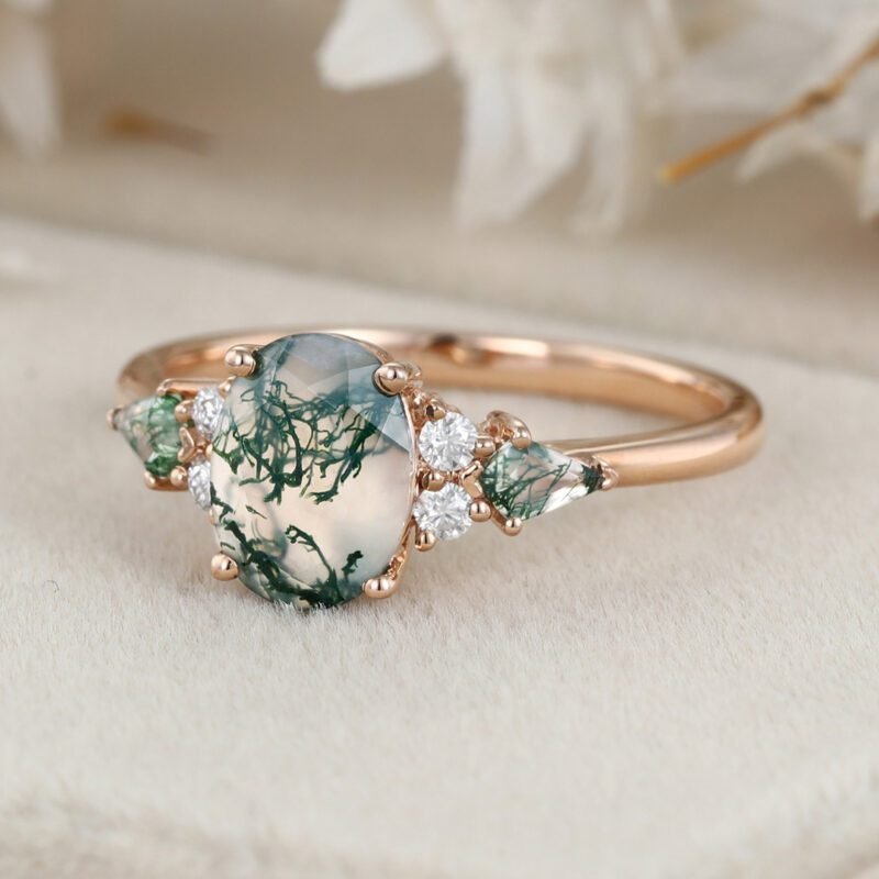 Oval cut Moss Agate engagement ring Vintage 14K Rose gold Ring Unique Cluster kite cut green Agate moissanite wedding ring Anniversary gift