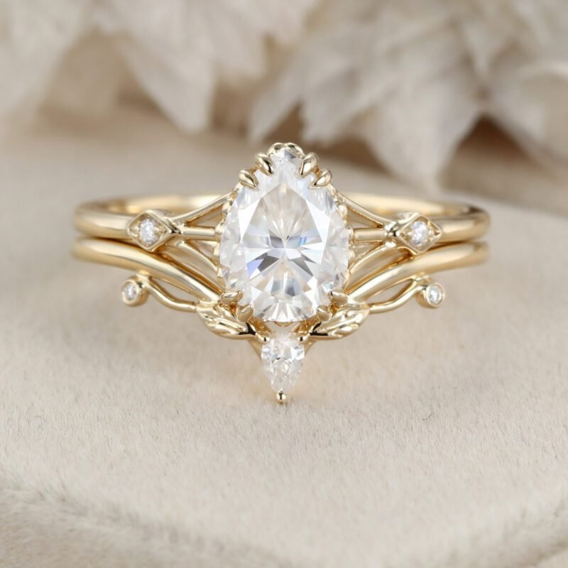 Pear cut Moissanite engagement ring set Unique engagement ring Vintage Yellow gold leaf Curved Diamond wedding Bridal Anniversary gift ring