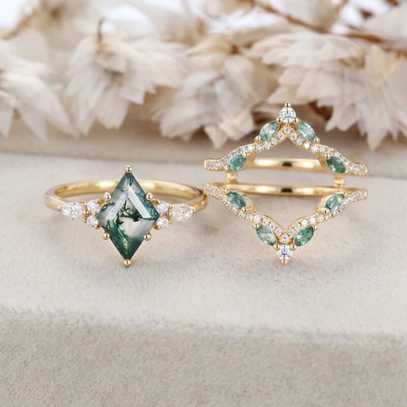 Rhombus Shaped Moss Agate Engagement Ring Set Vintage 14K Solid Gold Marquise Moss Agate engagement set Enhancer wedding ring set Anniversary gift