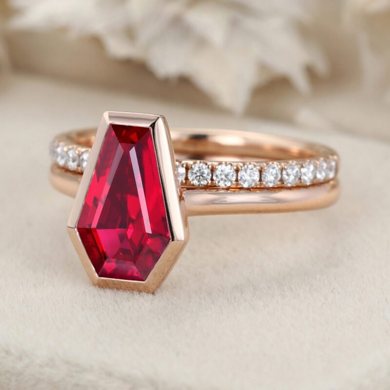 Ruby Solitaire Engagement Ring 1.8CT Coffin Cut Bezel Lab Ruby Ring Set Rose Gold Ring Half Eternity Band Diamond Wedding Ring