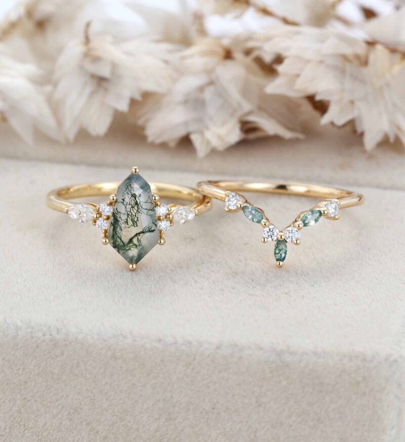 Unique Hexagon Cut Green Moss Agate Engagement Ring Set Vintage 14k Yellow Gold Moissanite Ring Art Deco 2pcs Bridal Ring Set