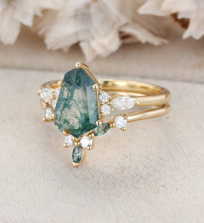 Unique Hexagon Cut Green Moss Agate Engagement Ring Set Vintage 14k Yellow Gold Moissanite Ring Bridal Anniversary Promise Gift