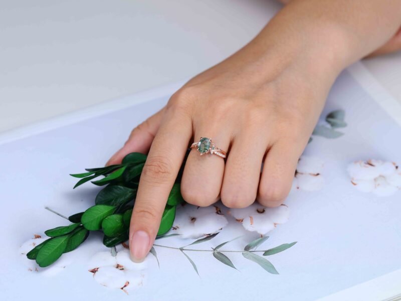 Unique Oval Moss Agate Engagement Ring Twig Leaf Moissanite Ring Nature Branch Ring Vintage art Deco Bridal Wedding Ring