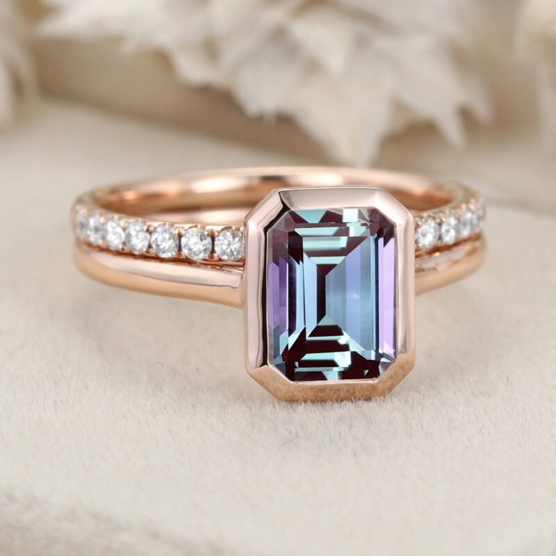 Vintage 8x6mm Emerald Cut Bezel Alexandrte Ring Set Antique Handmade Engagement Ring Cluster Moissanite Wedding Ring