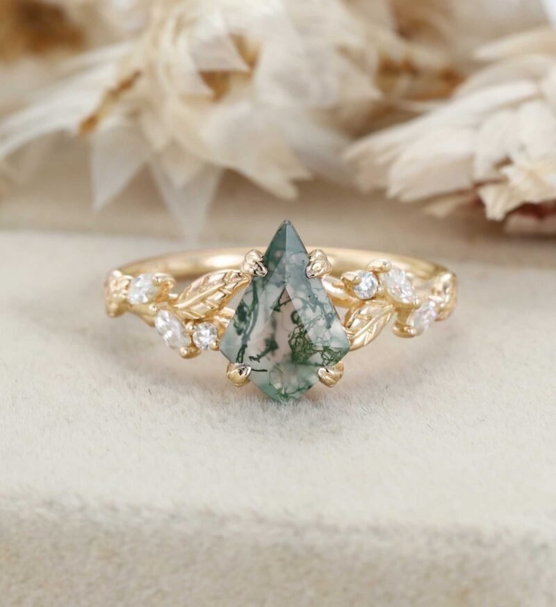 Vintage Kite Cut Moss Agate Engagement Ring Art Deco Leaf Promise Ring Nature Inspired Rose Gold Cluster Ring Unique Anniversary Gifts