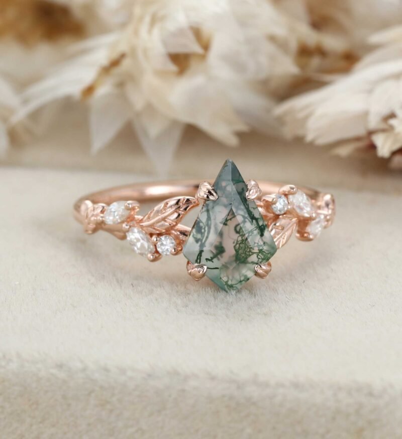 Vintage Kite Cut Moss Agate Engagement Ring Art Deco Leaf Promise Ring Nature Inspired Rose Gold Cluster Ring Unique Anniversary Gifts