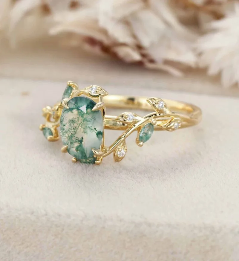 Vintage Oval Cut Green Moss Agate Engagement Ring Yellow Gold Art Deco Cluster Leaf Nature Inspired Bridal Promise Wedding Ring Women