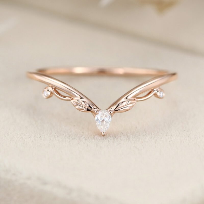 Vintage Rose gold wedding band Unique diamond wedding band Curved moissanite wedding ring leaf ring Bridal promise Anniversary gift for her