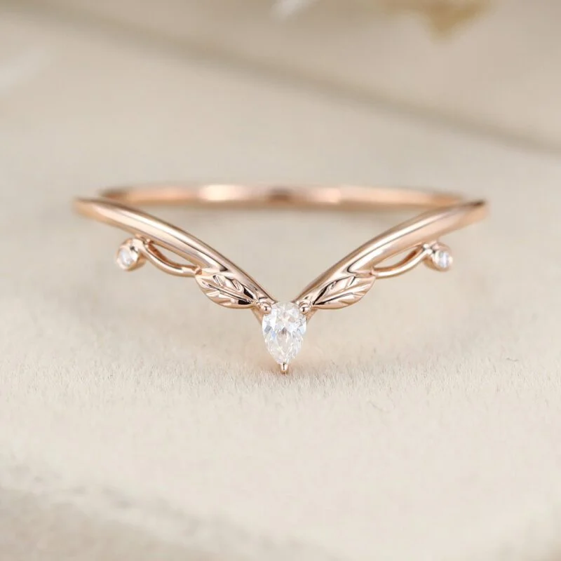 Vintage Rose gold wedding band Unique diamond wedding band Curved moissanite wedding ring leaf ring Bridal promise Anniversary gift for her