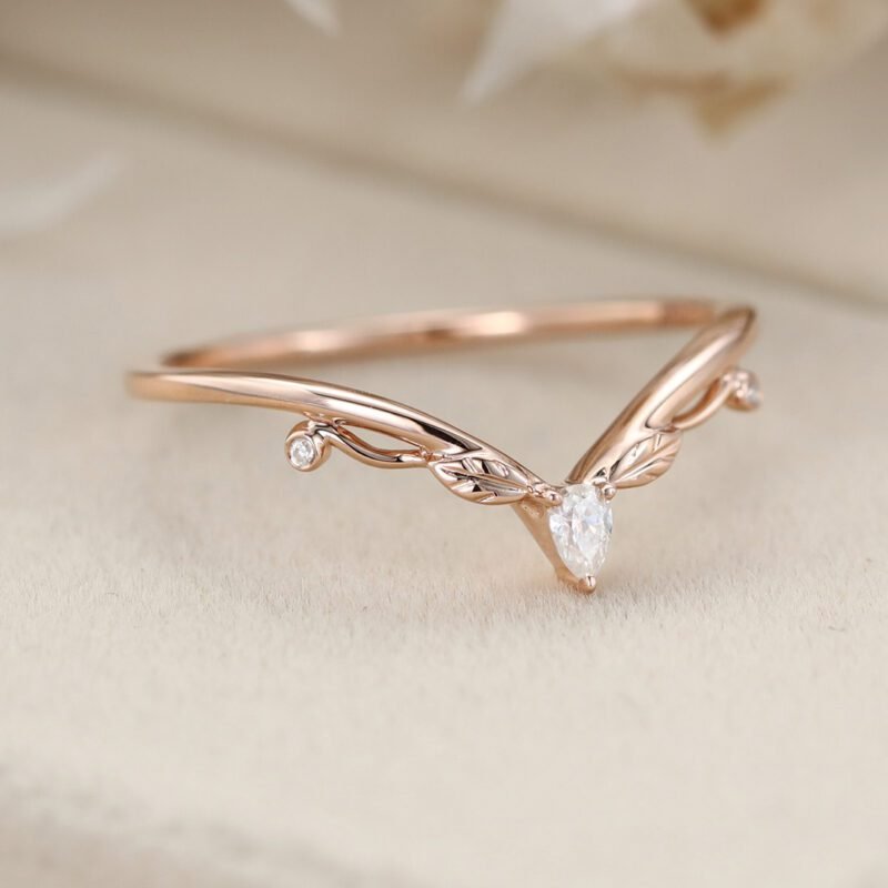 Vintage Rose gold wedding band Unique diamond wedding band Curved moissanite wedding ring leaf ring Bridal promise Anniversary gift for her
