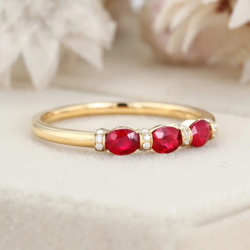 Vintage Ruby Wedding Band Oval cut yellow gold retro wedding ring Unique Stacking ring matching band Art Deco Anniversary band gift