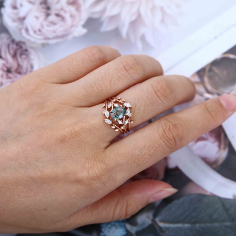 Vintage Solid Gold Moss Agate Engagement Ring Pear Moss Agate engagement ring set women Diamond Moissanite Stacking Matching wedding ring